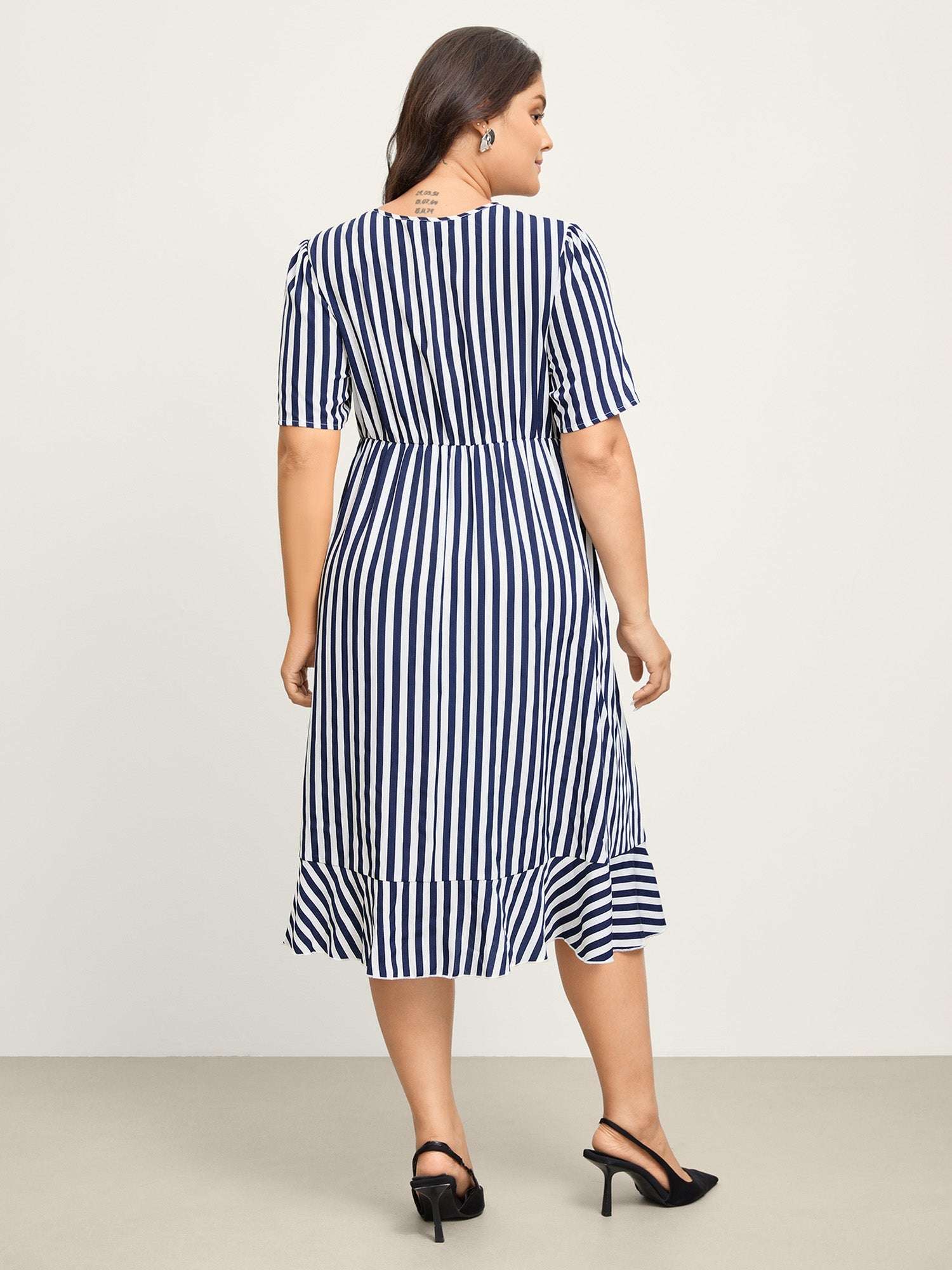 Irregular Stripes High-Waist Pockets Midi Dress