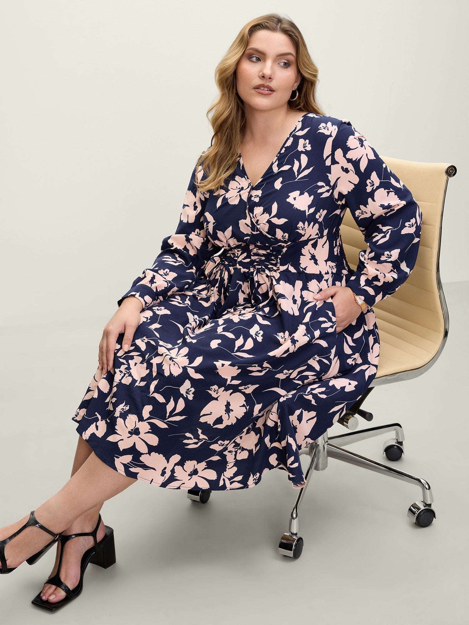 Floral Print Cross-Straps Shirred Midi Dress