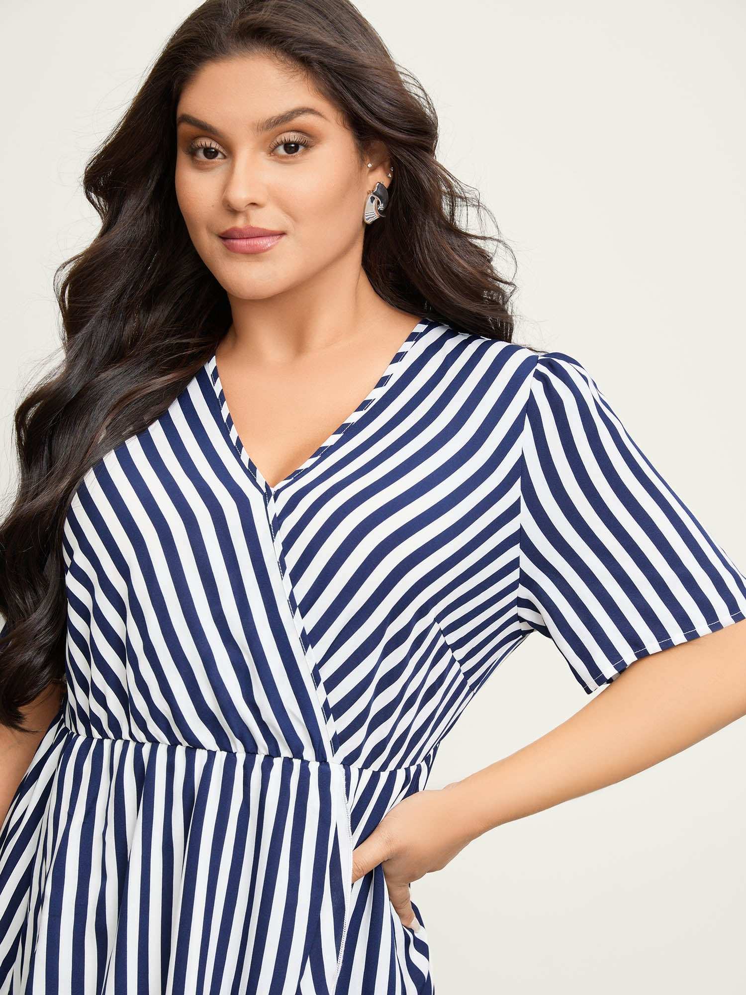 Irregular Stripes High-Waist Pockets Midi Dress