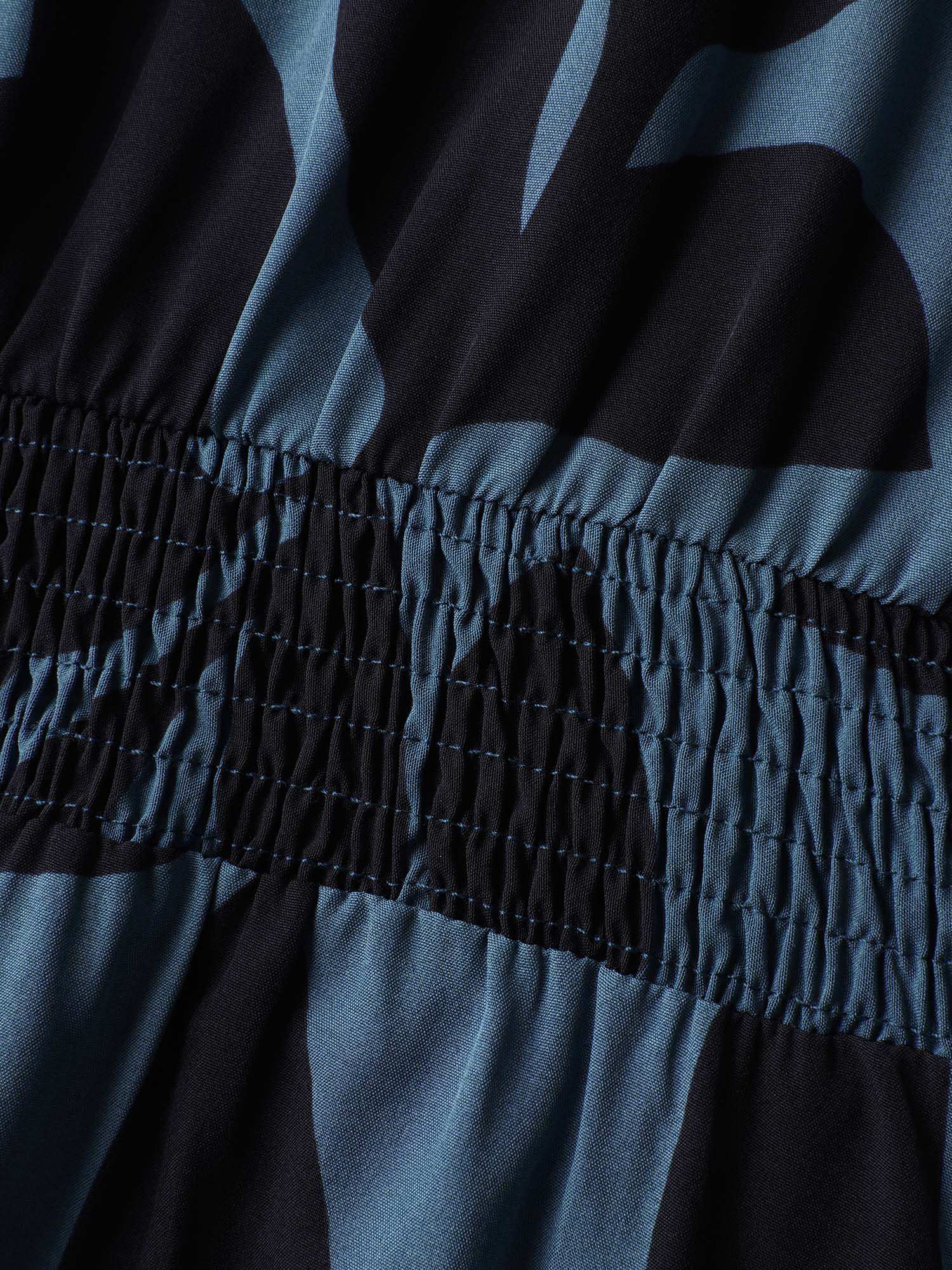 Silhouette Flower Print Shirred Waist Knee-Length Dress